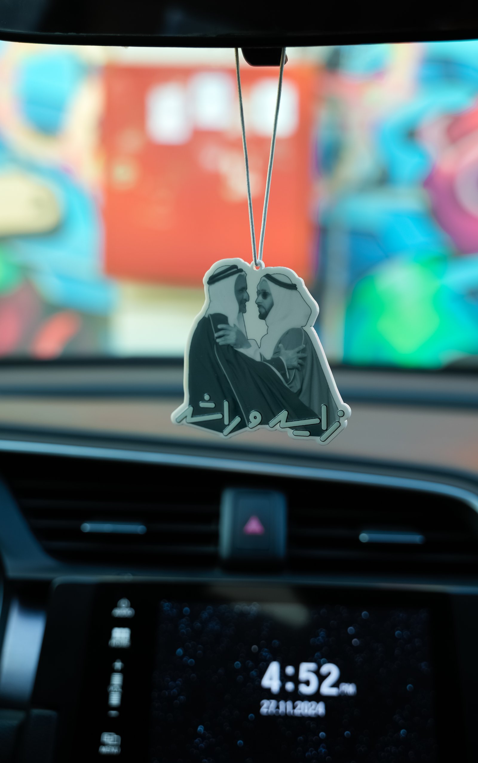 custom-actrylic-car-hanging