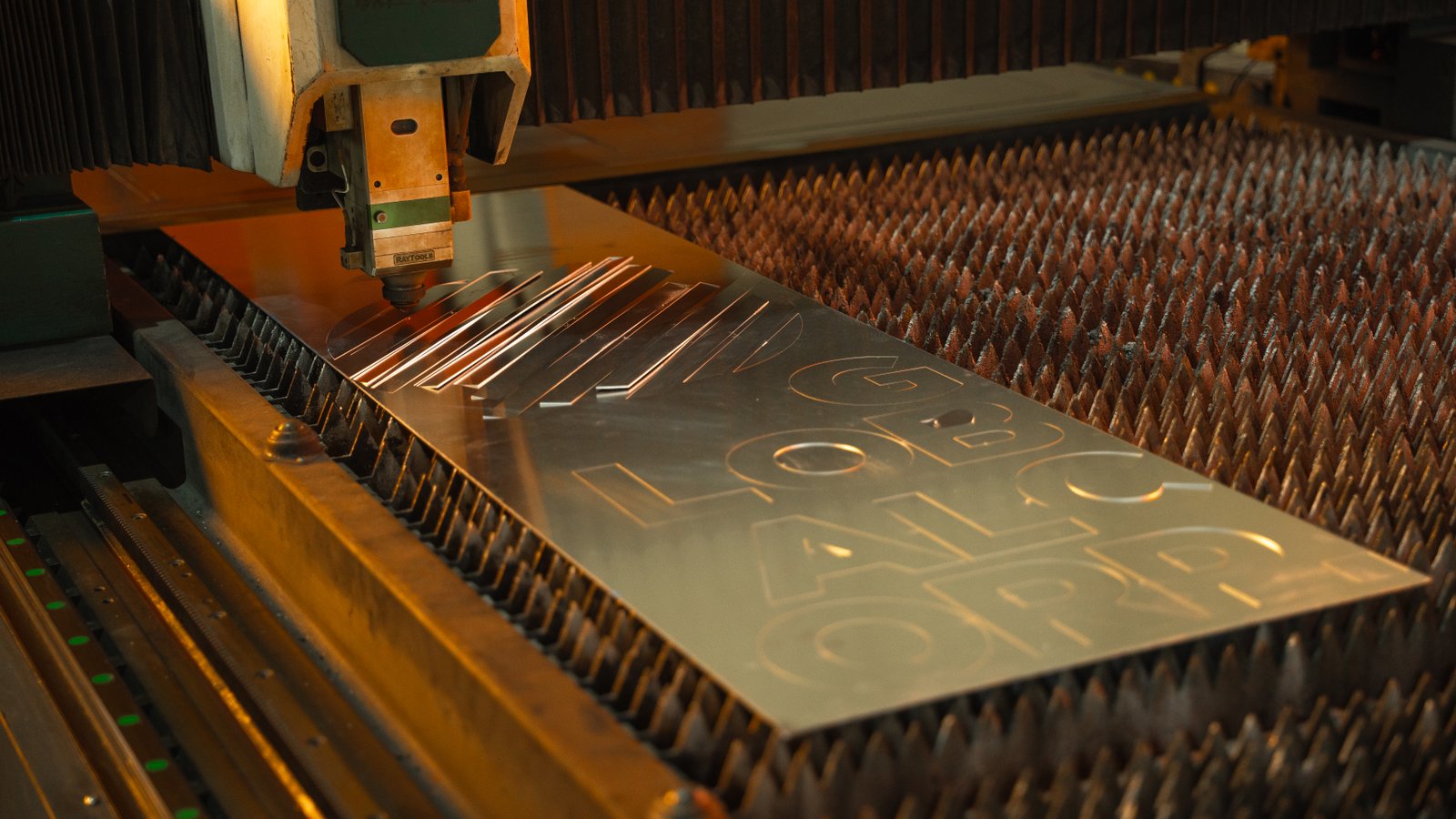 laser cutting experts in Abu Dhabi